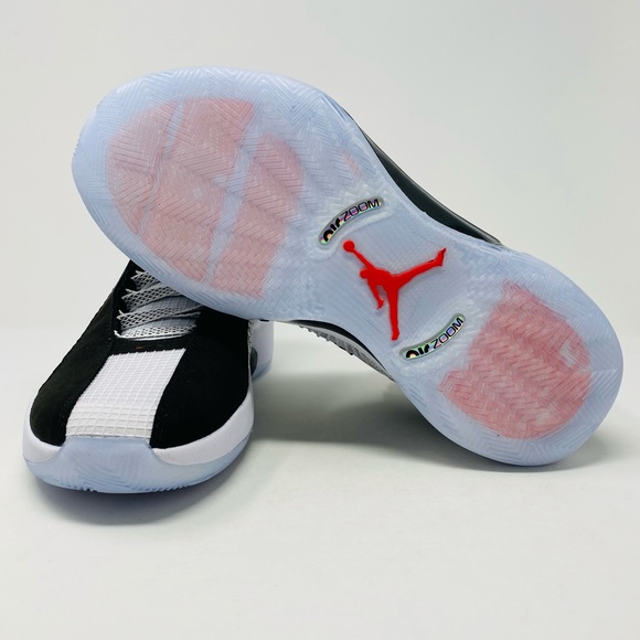 Jordan XXXV Performance Basketball Shoe - Picture 5 of 7